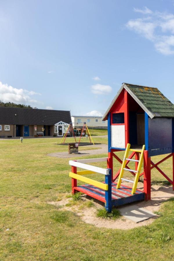 The Beach Hut, Burghead Villa Esterno foto